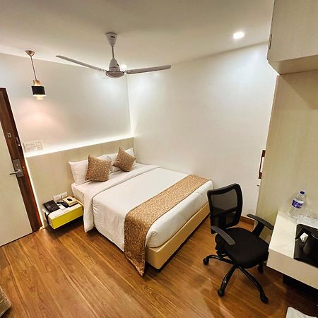 White House By Maxxvalue Service Apartments Bandra Mumbai Exterior foto