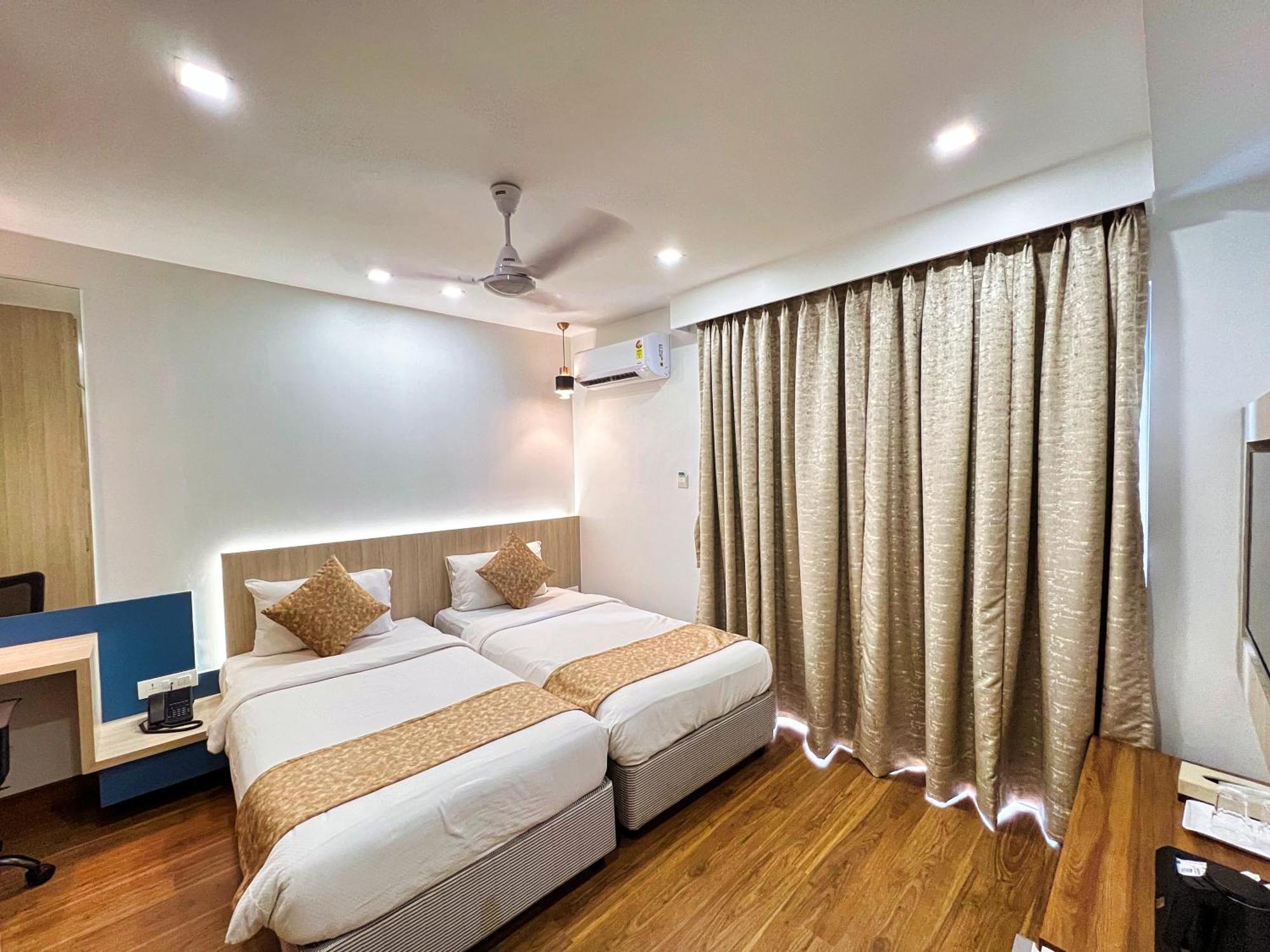 White House By Maxxvalue Service Apartments Bandra Mumbai Exterior foto