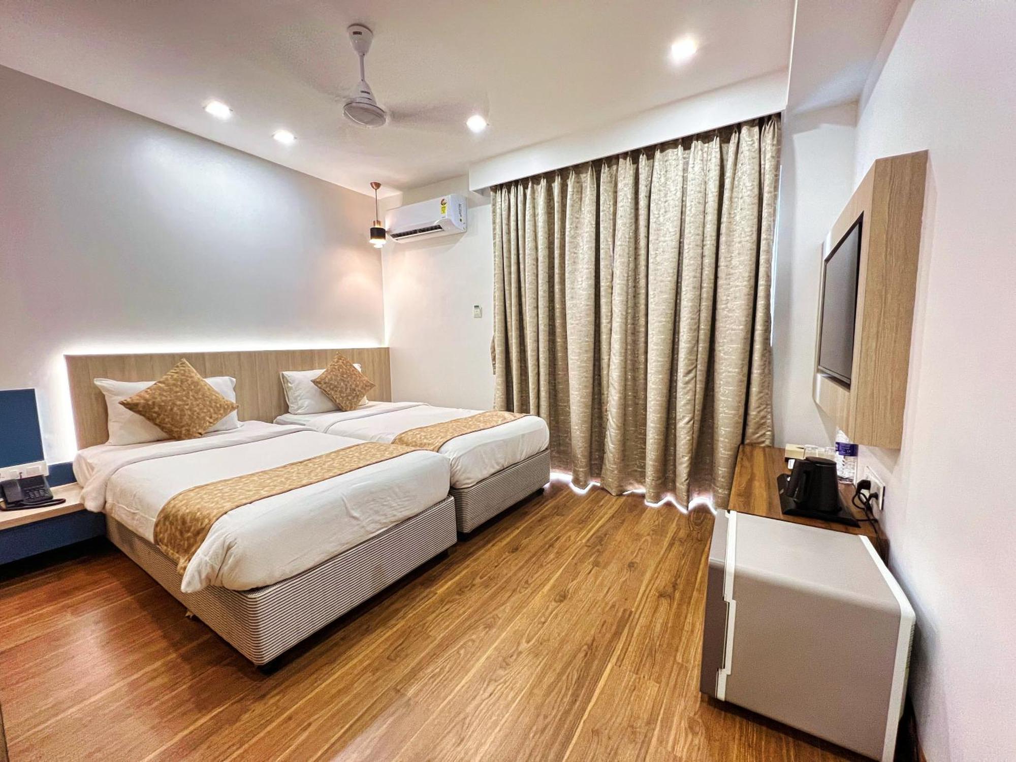 White House By Maxxvalue Service Apartments Bandra Mumbai Exterior foto